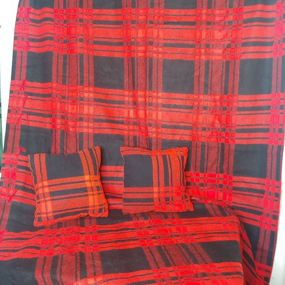 Vintage Red Buffalo Plaid Homemade Wool Lap Blanket & 2 Matching 12" Pillows